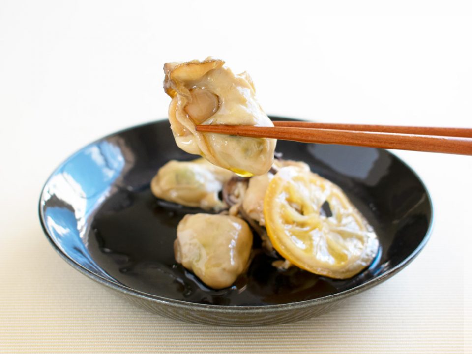 牡蠣の広島レモンオリーブオイル漬け 瓶 | 瀬戸内・広島おみやげガイド
